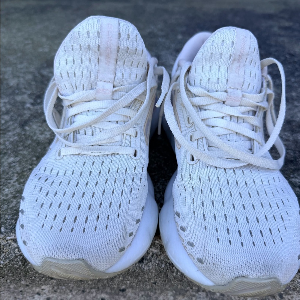 Brooks Cream Running Shoes